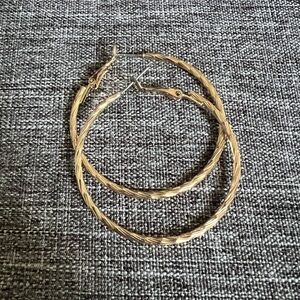 Medium Hoop Earrings